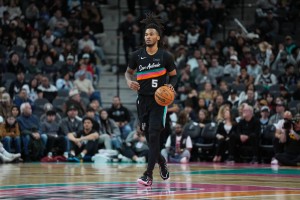 开云官网-超强发动机集合！现役40+三双榜单：登威绝代双骄 077抡60+20+10