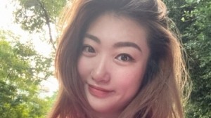 李梦晒照：牛马的一周结束了 累那样的就不给你们看了 生活愉快